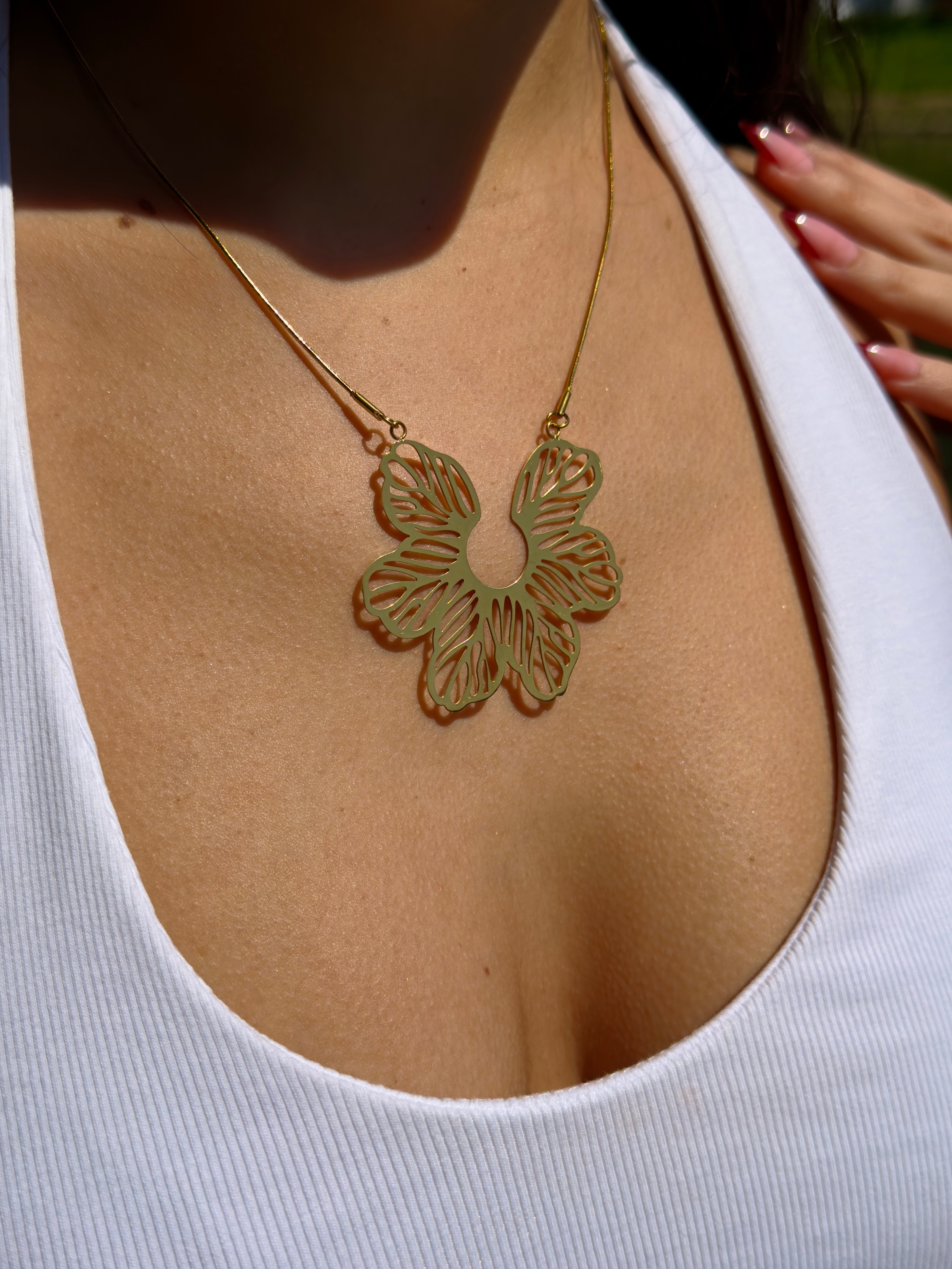Collier Bloom