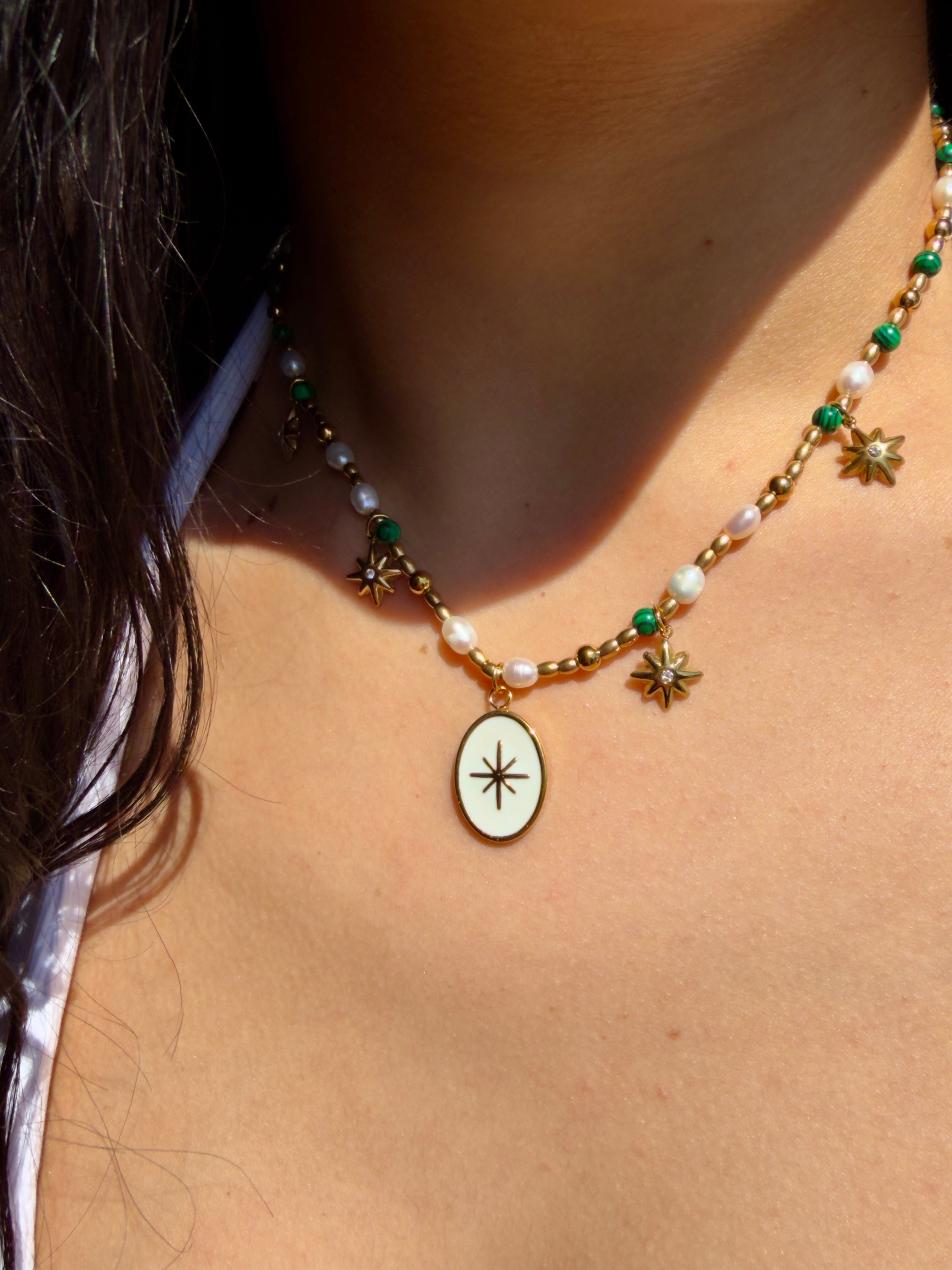 Collier Astra